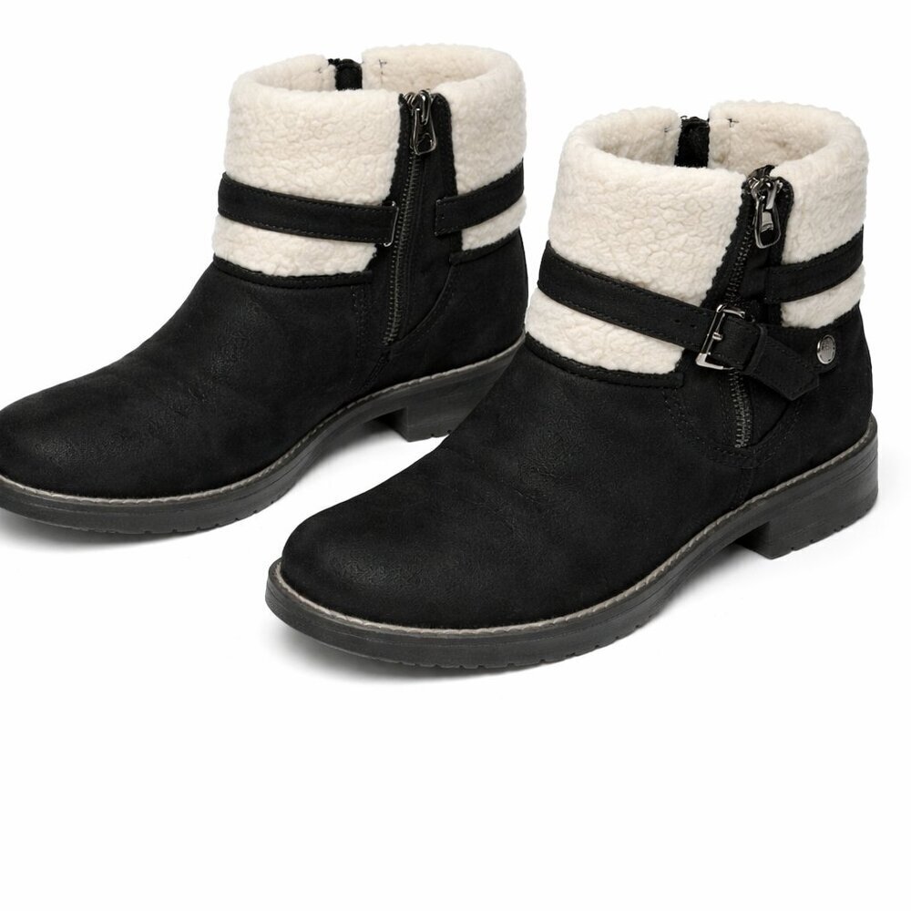 Liz Claiborne Black Zip Ankle Boots Booties Size 6
